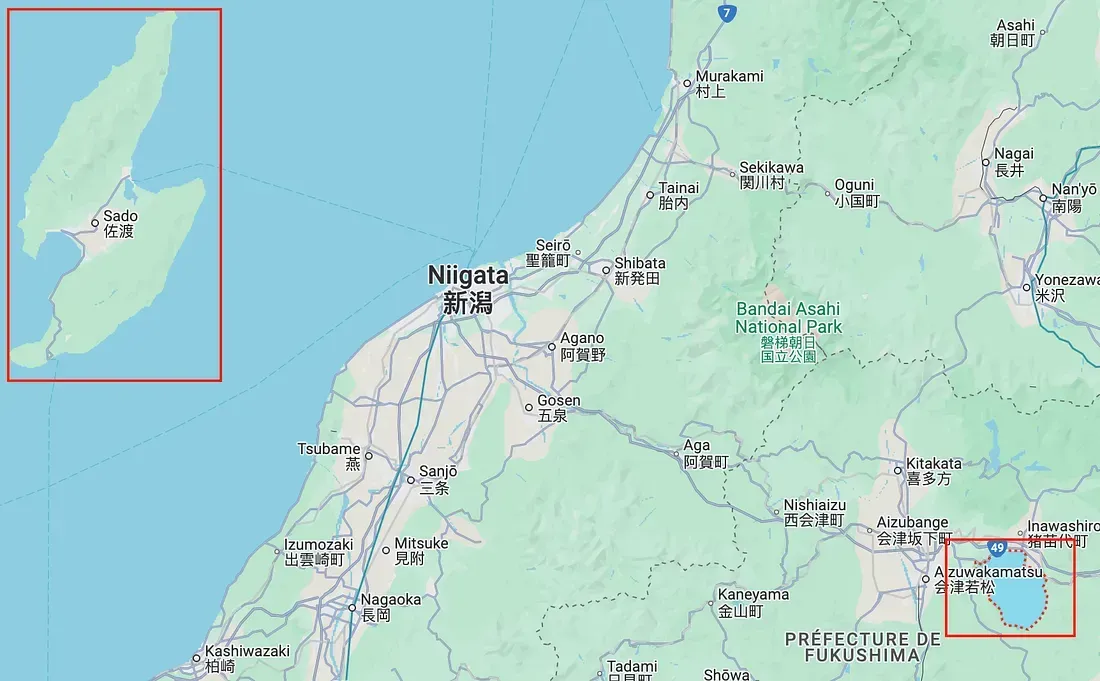 Map comparing Sado Island with a location near Aizuwakamatsu